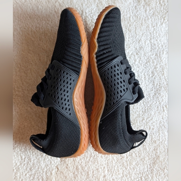 Whitin Women Shoes Sz 37 US6.5 - 7 Barefoot Sneakers Black Walking, Hiking - Picture 7 of 11